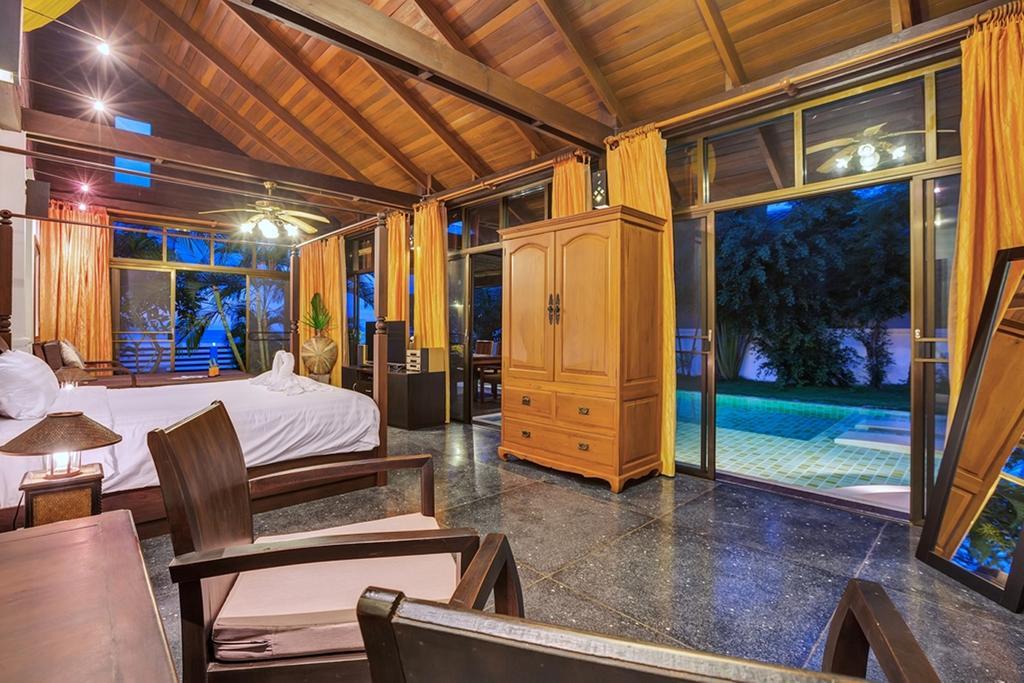 Emerald Sands - Beach Front 4 Bed Pool Villa Koh Samui Pokój zdjęcie