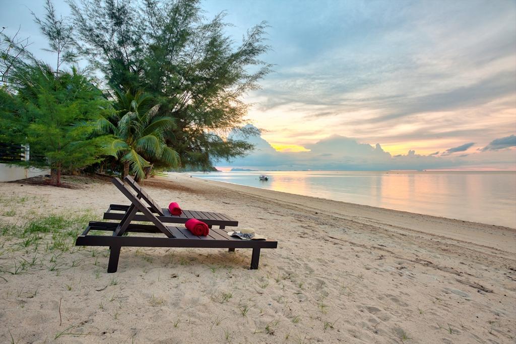Emerald Sands - Beach Front 4 Bed Pool Villa Koh Samui Pokój zdjęcie